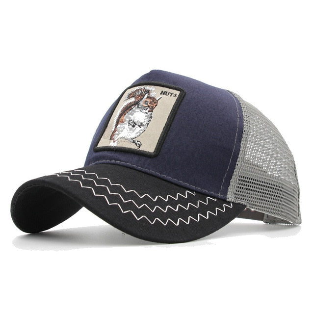 gorra animales bordados