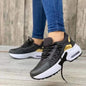 Damen-Freizeitschuhe mit fliegender Webart, Keilabsatz und runder Spitze