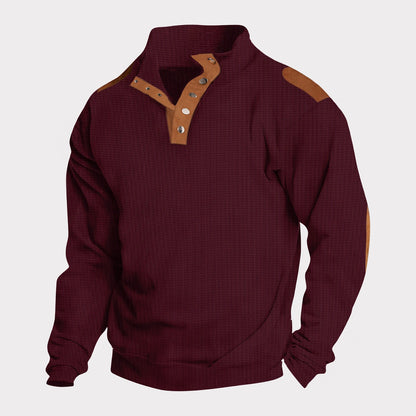 Polo deportivo con botones bordados