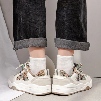 Modische Damen-Freizeitschuhe für den Frühling mit dicker Sohle