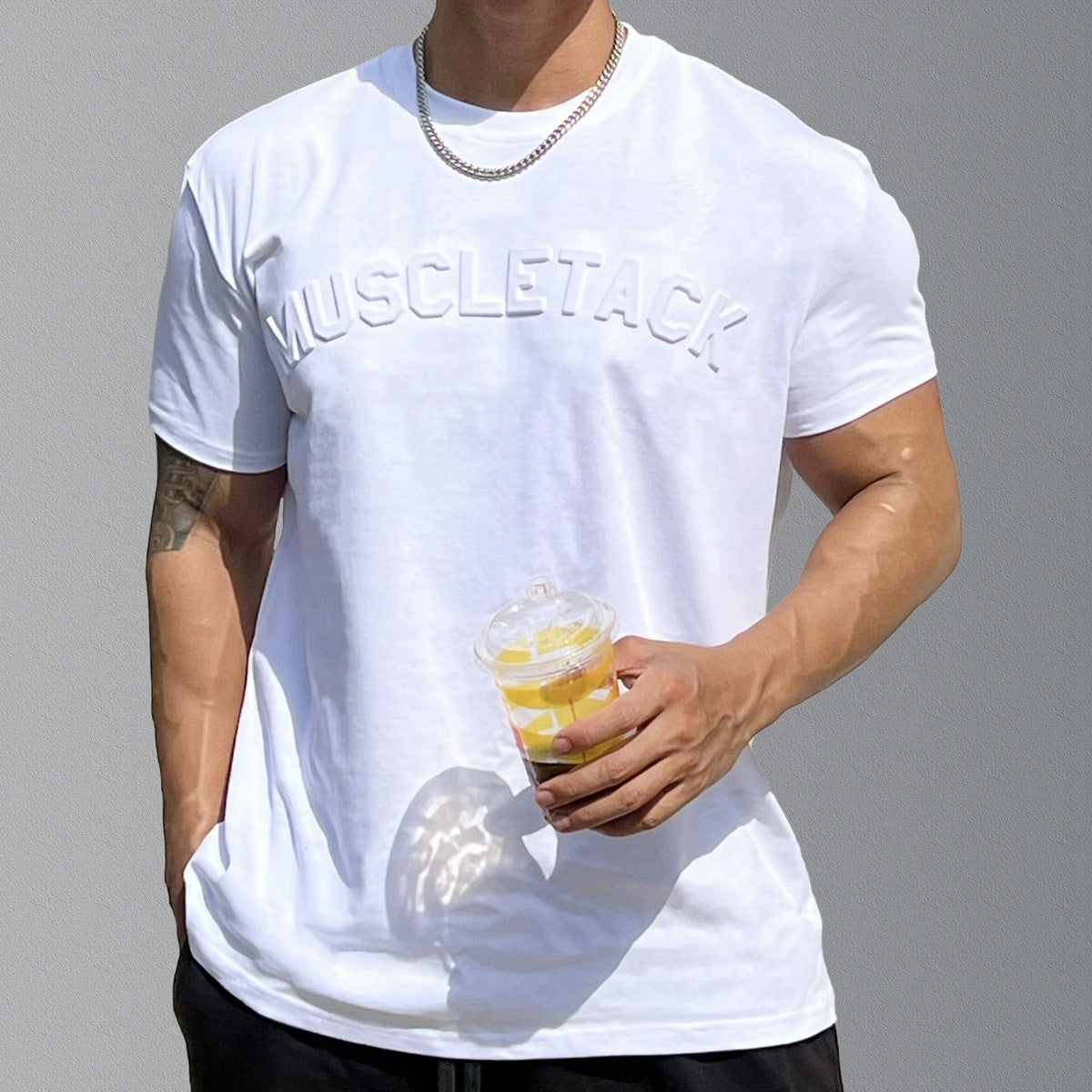 Camiseta Deportiva de Manga Corta para Hombres con Relieve Cóncavo y Convexo