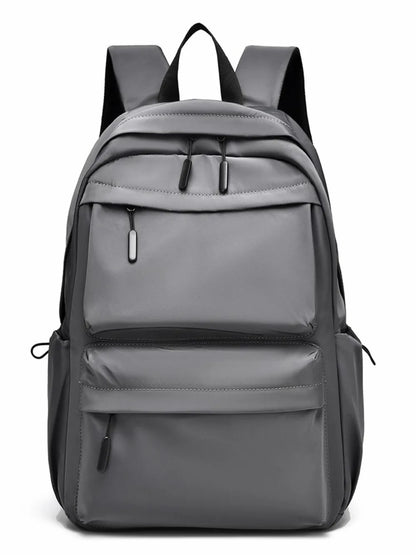 Mochila con múltiples bolsillos y correa ajustable