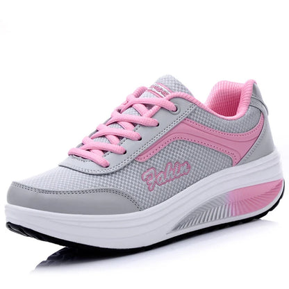 Sportliche Damenschuhe