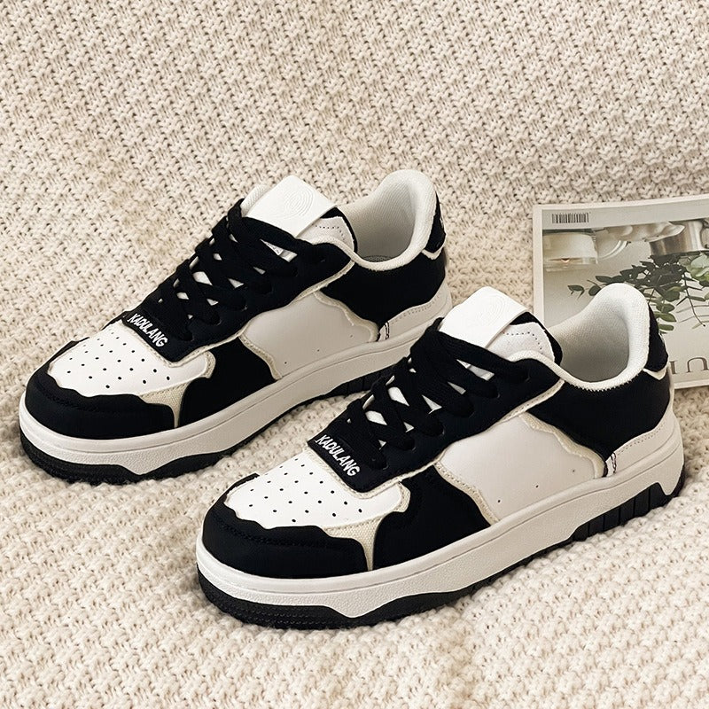 Sportschuhe mit dicker, atmungsaktiver Sohle