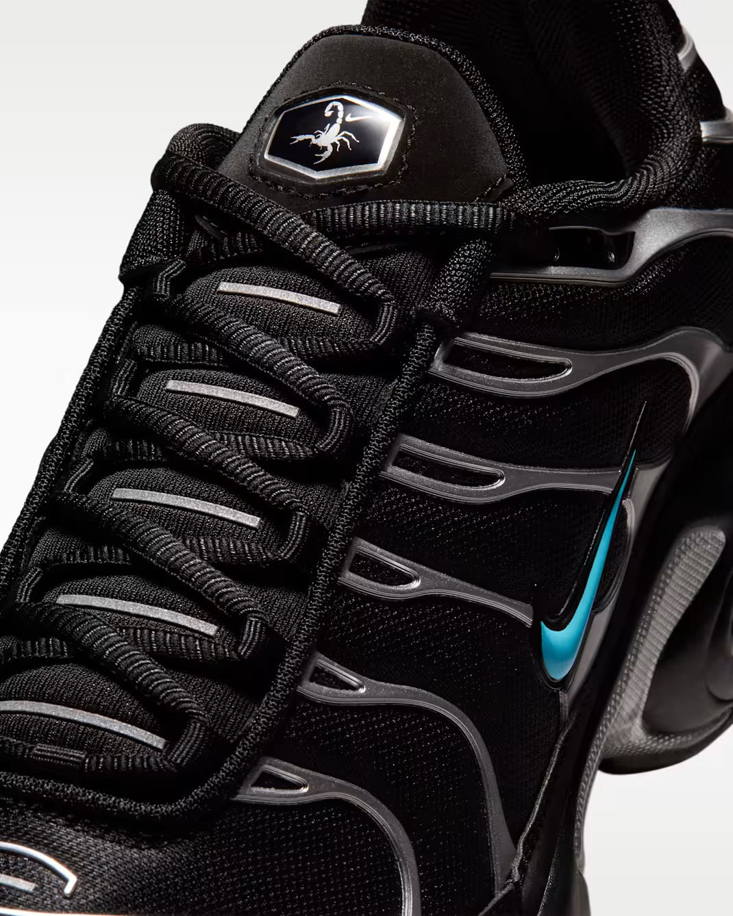 Nike Air Max Plus Premium "Scorpion"